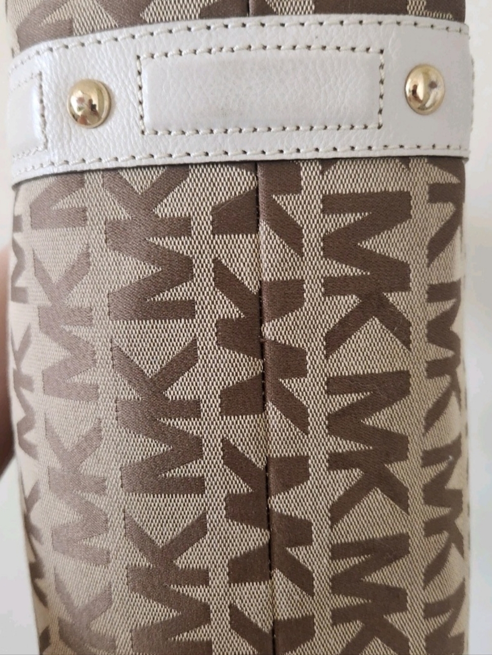 Michael Kors Cream & Brown MK Logo Satchel with Gold Hardware - Picture 8 of 16